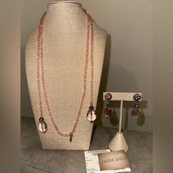“Lux Be a Lady" Crystal Lariat Necklace and Pierced Earring Set by Heidi Daus - Picture 2 of 13